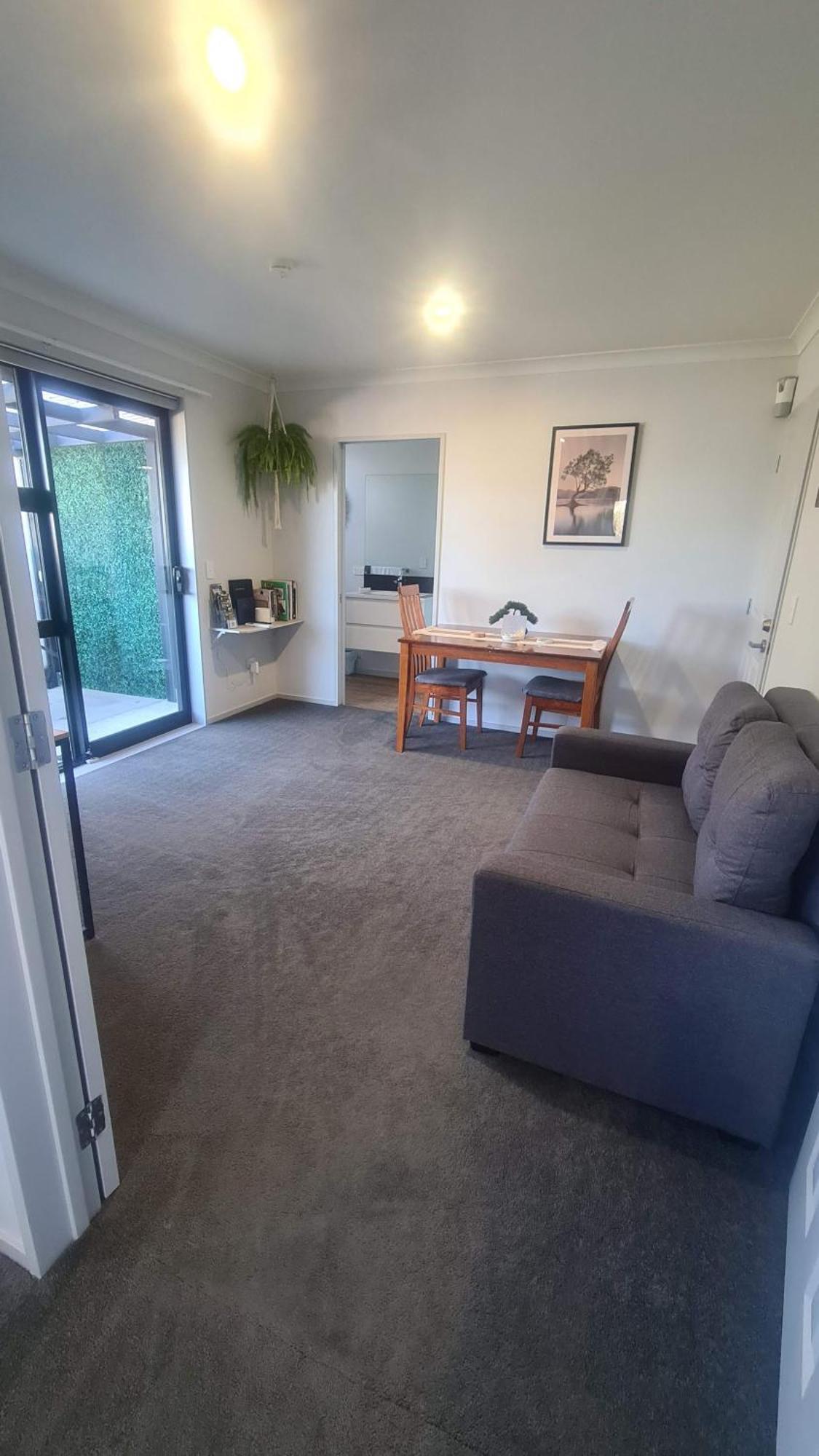 Bonnie Doone Hotel Te Awamutu Exterior photo
